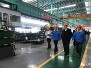 福田汽車股份常務(wù)副書記、監(jiān)事會(huì)主席邢洪金一行來(lái)訪大明泰安加工中心 福田汽車股份常務(wù)副書記、監(jiān)事會(huì)主席邢洪金一行來(lái)訪大明泰安加工中心